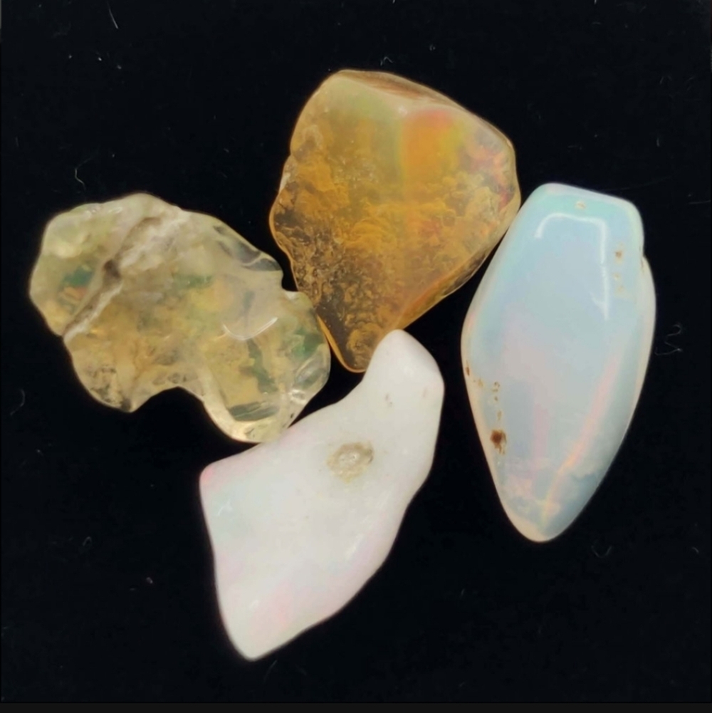 5.50 Ct Natural Ethiopian Fire Opal Rough - Picture 2 of 2